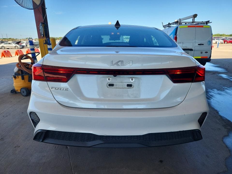 2022 KIA FORTE LXS 6