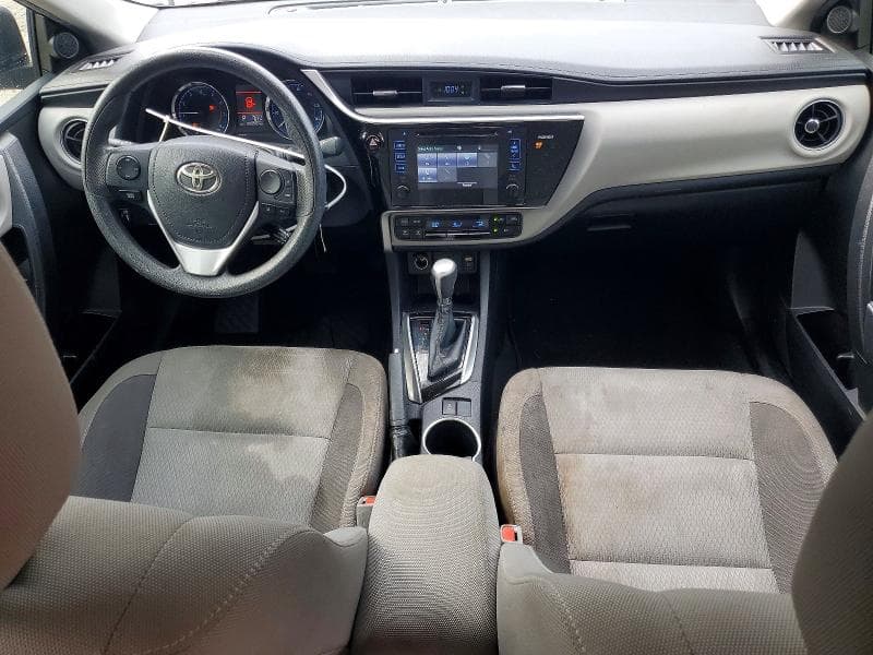 2017 TOYOTA COROLLA LE 8