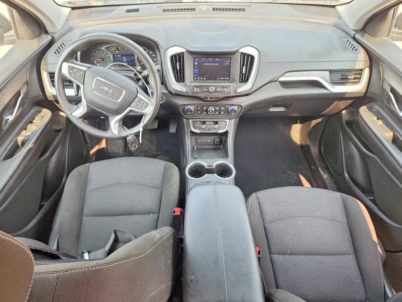 2023 GMC TERRAIN SLE 8
