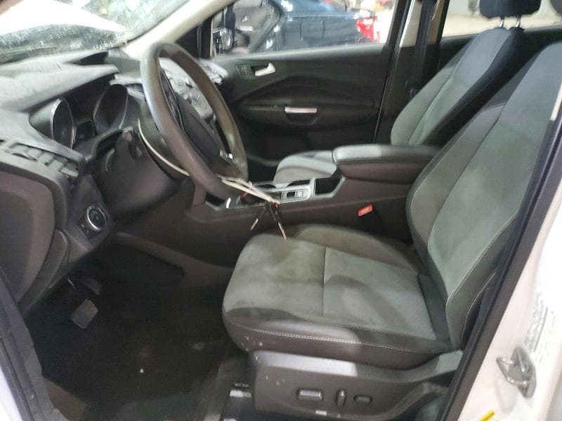 2017 FORD ESCAPE SE 7