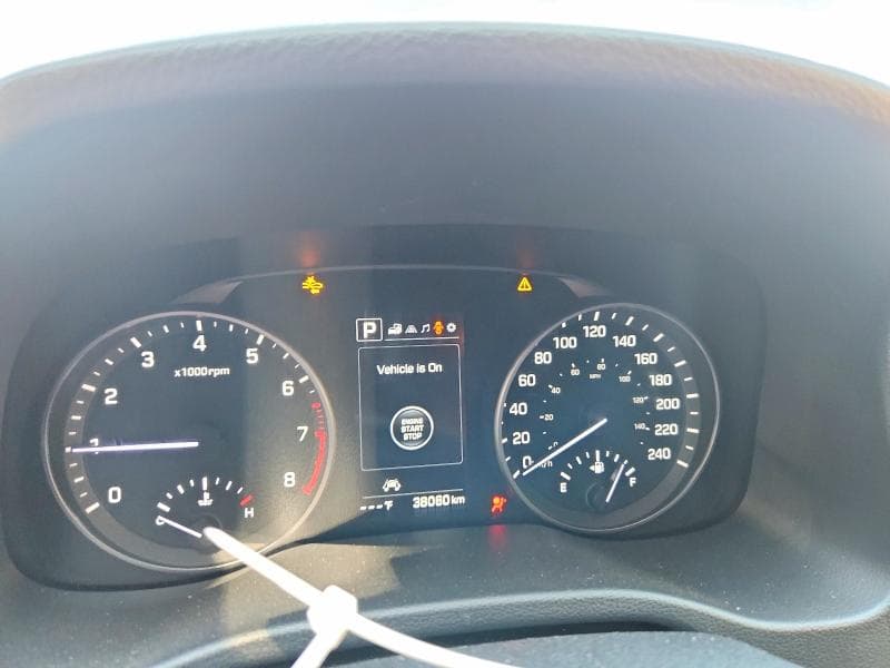 2018 HYUNDAI ELANTRA SEL 9