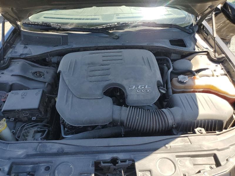 2019 CHRYSLER 300 TOURING 11