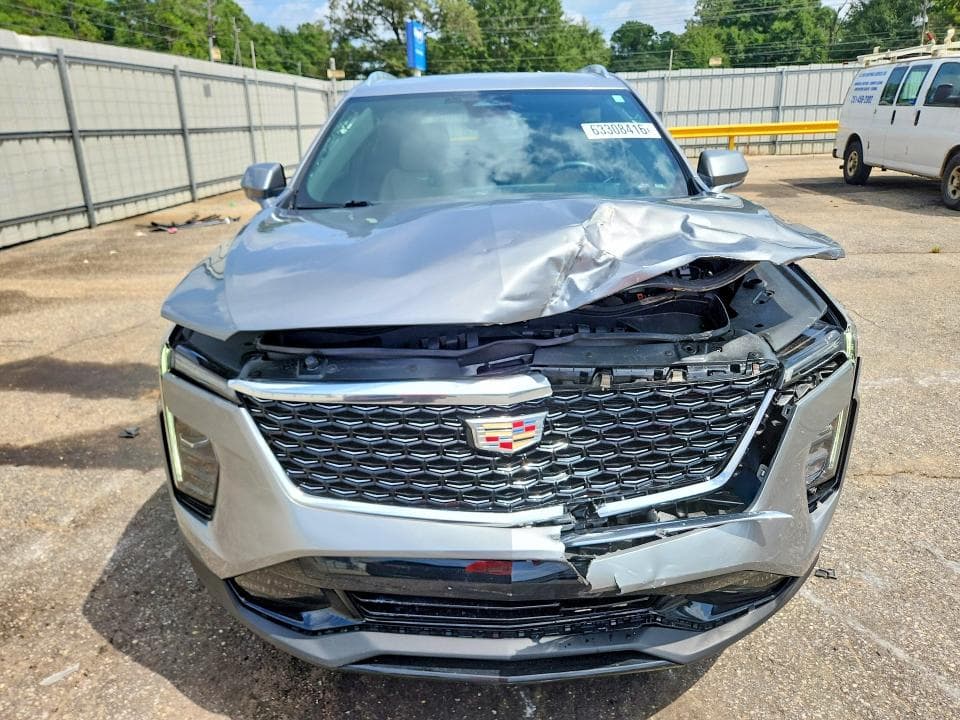2024 CADILLAC XT4 PREMIUM LUXURY 5