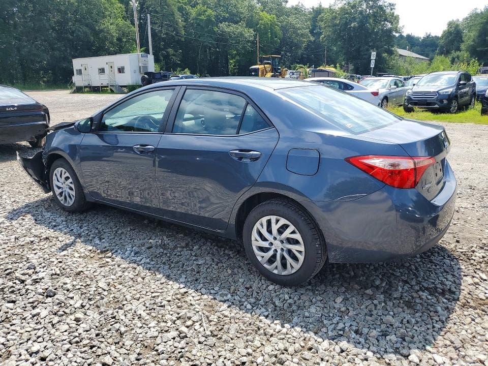 2017 TOYOTA COROLLA LE 2