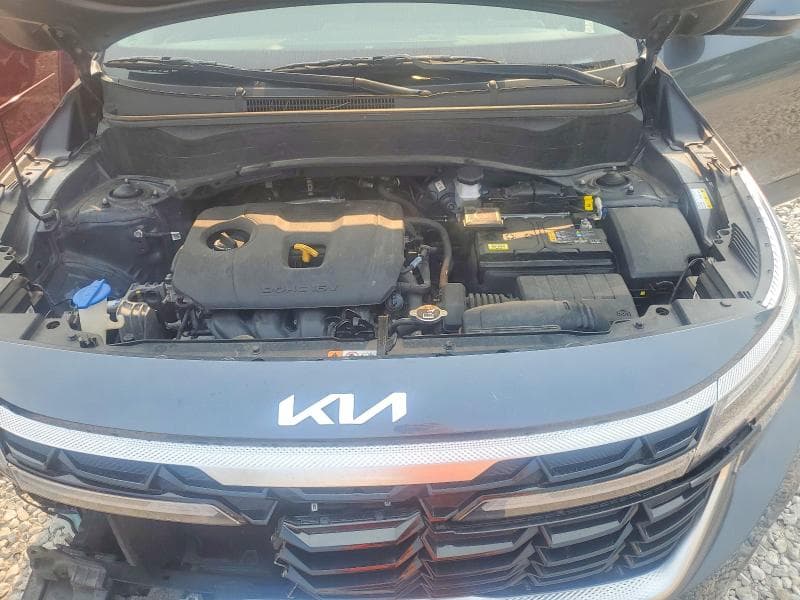 2024 KIA SELTOS EX 12