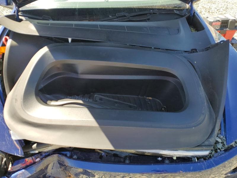 2026 TESLA MODEL Y 11