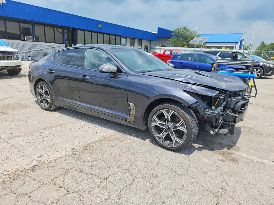 2020 KIA STINGER GT-LINE 4