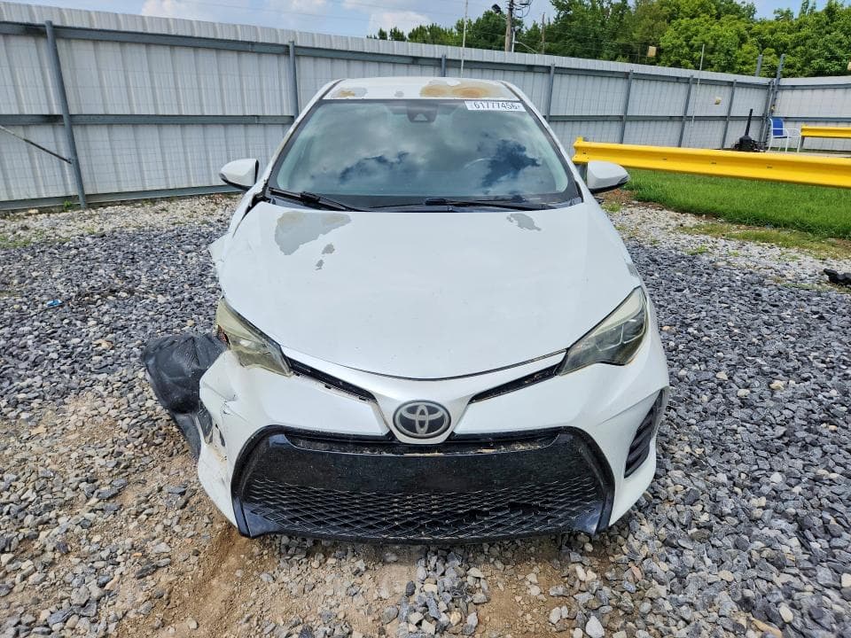 2017 TOYOTA COROLLA SE 5