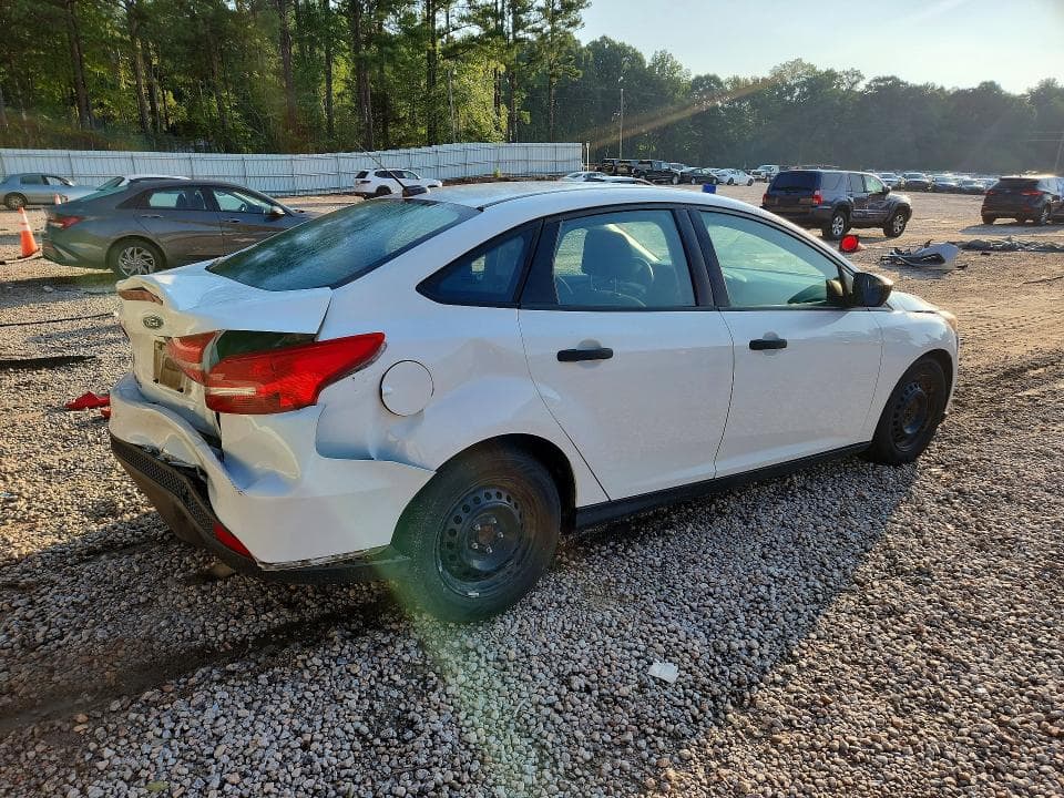 2018 FORD FOCUS S 3