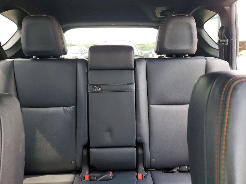 2018 TOYOTA RAV4 HV SE 10