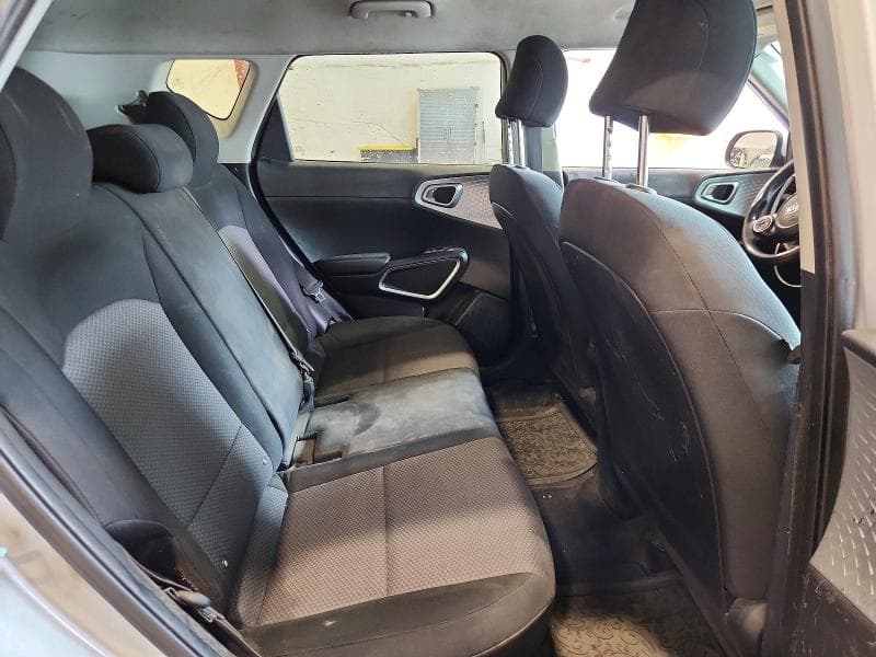 2020 KIA SOUL LX 10