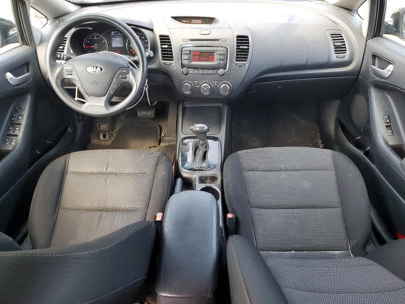 2017 KIA FORTE5 LX 8