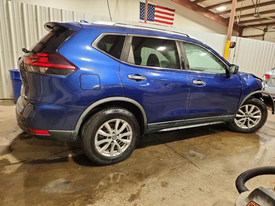 2018 NISSAN ROGUE SV 3