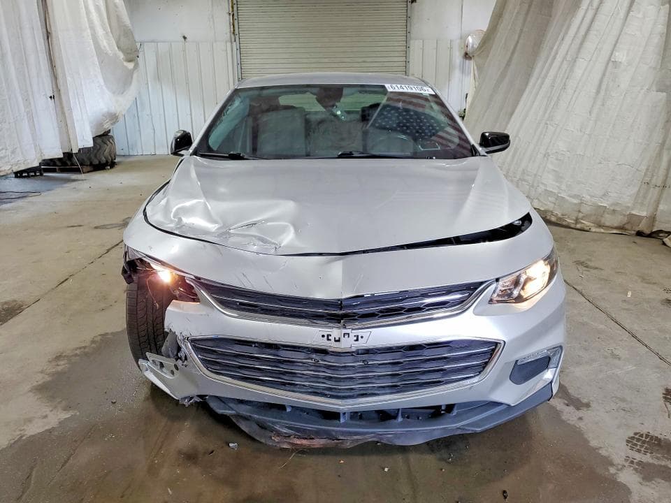 2017 CHEVROLET MALIBU LT 5