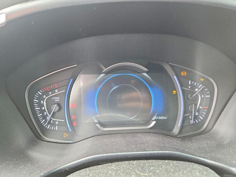 2019 HYUNDAI SANTA FE 9