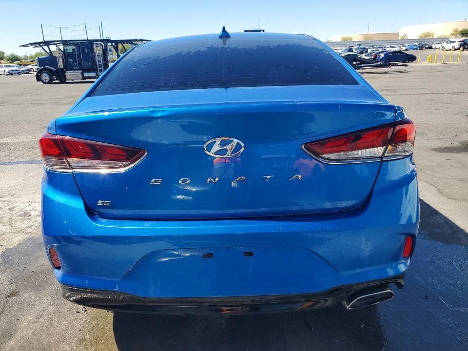 2018 HYUNDAI SONATA SE 6