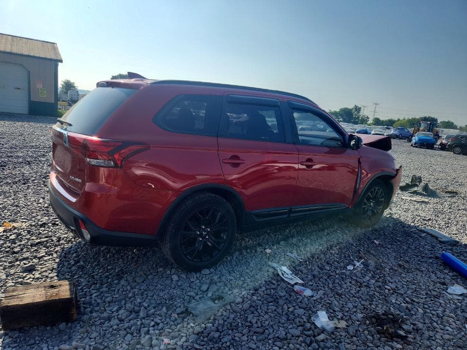 2018 MITSUBISHI OUTLANDER SE 3
