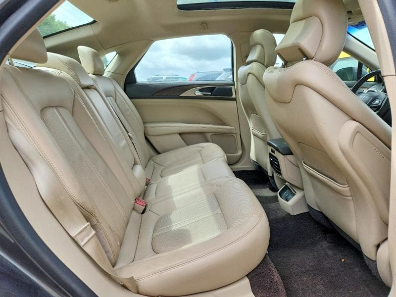 2017 LINCOLN MKZ RESERVE 10