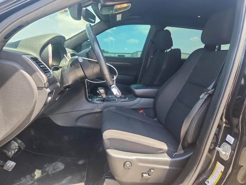 2019 JEEP GRAND CHEROKEE LAREDO 7