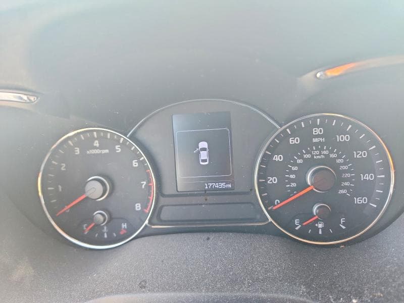 2018 KIA FORTE LX 9