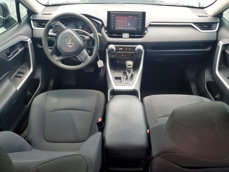 2019 TOYOTA RAV4 LE 8