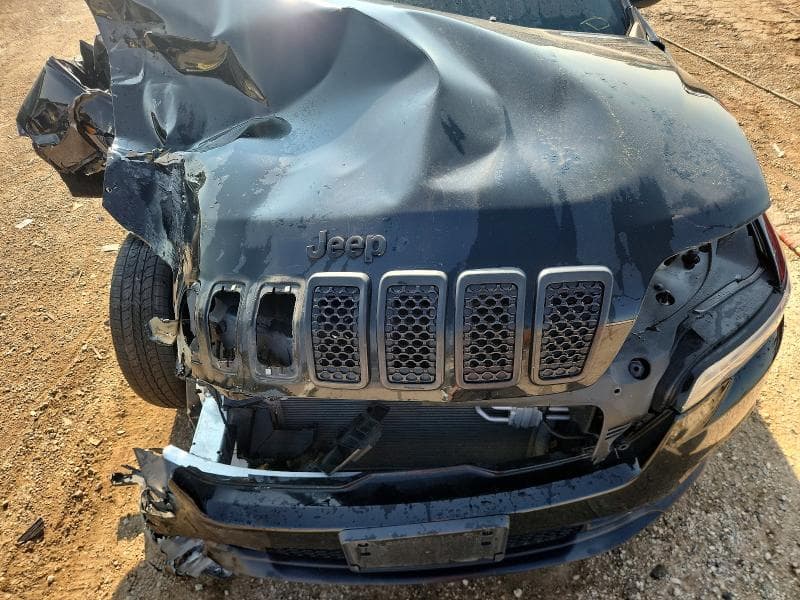2020 JEEP CHEROKEE LATITUDE PLUS 11