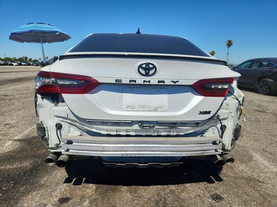 2022 TOYOTA CAMRY XSE 6