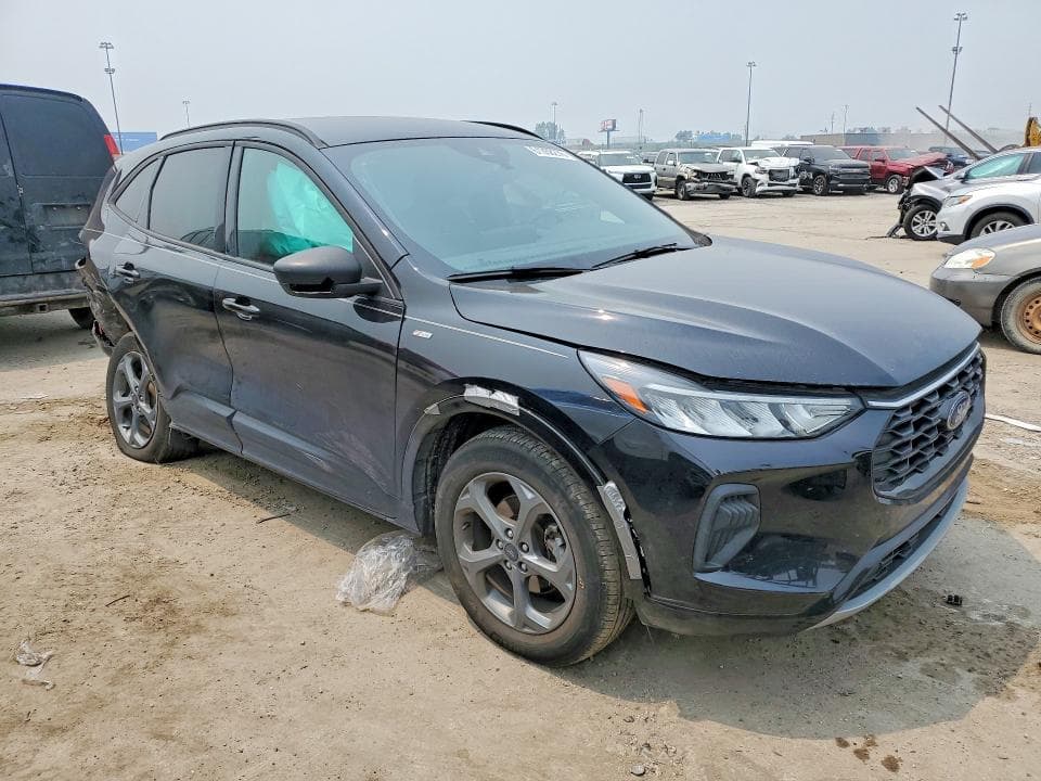 2024 FORD ESCAPE ST LINE 4