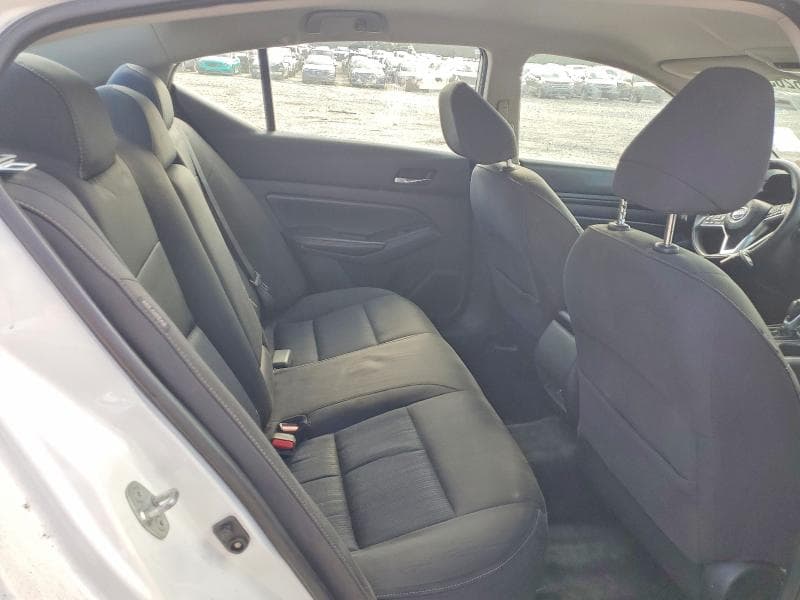 2019 NISSAN ALTIMA S 10