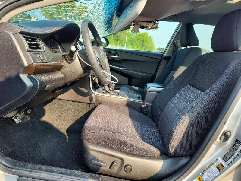 2017 TOYOTA CAMRY LE 7