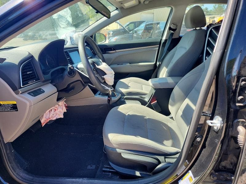 2018 HYUNDAI ELANTRA SE 7
