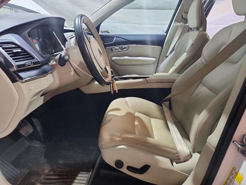 2020 VOLVO XC90 T5 MOMENTUM 7