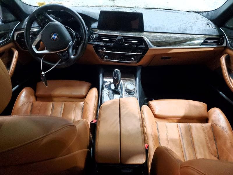 2018 BMW 540 XI 8
