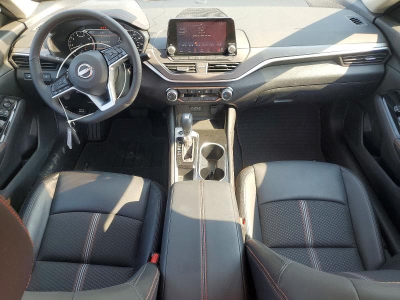 2025 NISSAN ALTIMA SR 8
