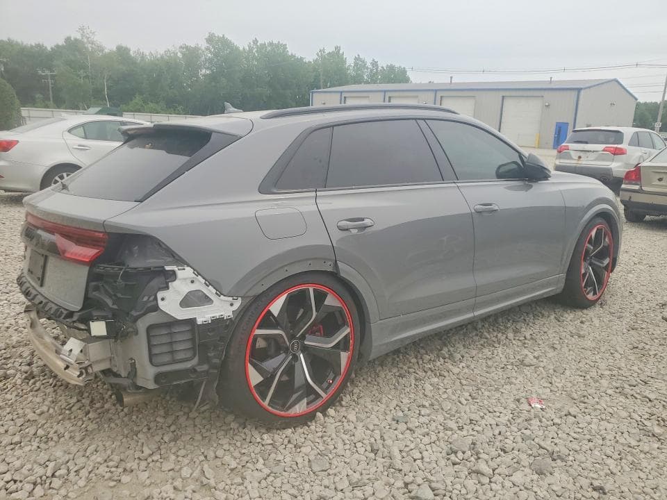 2024 AUDI RS Q8 3