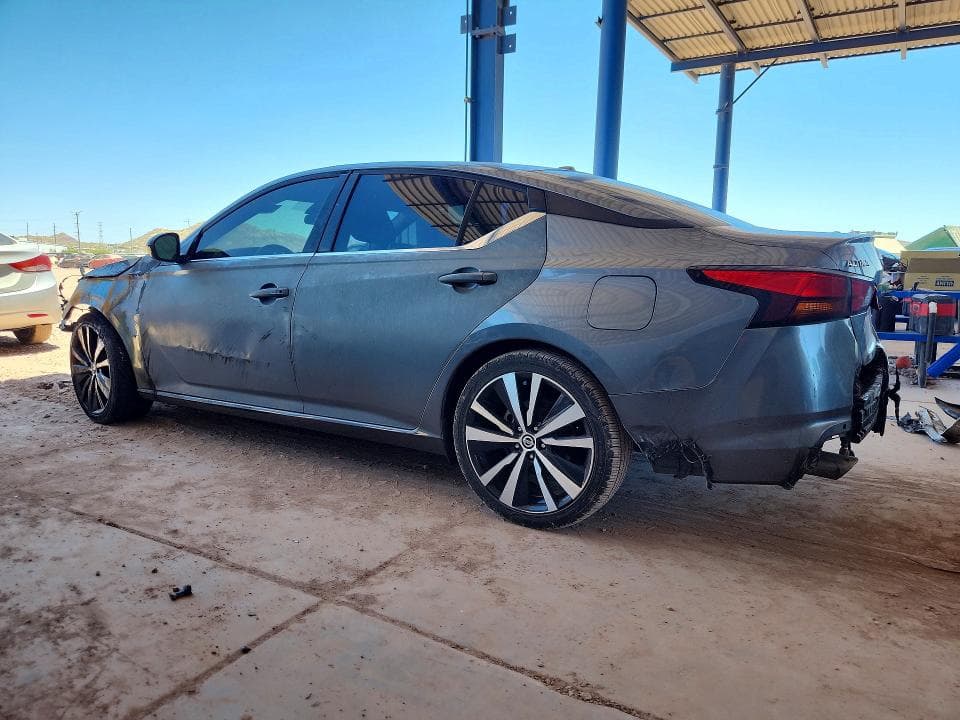 2021 NISSAN ALTIMA SR 2