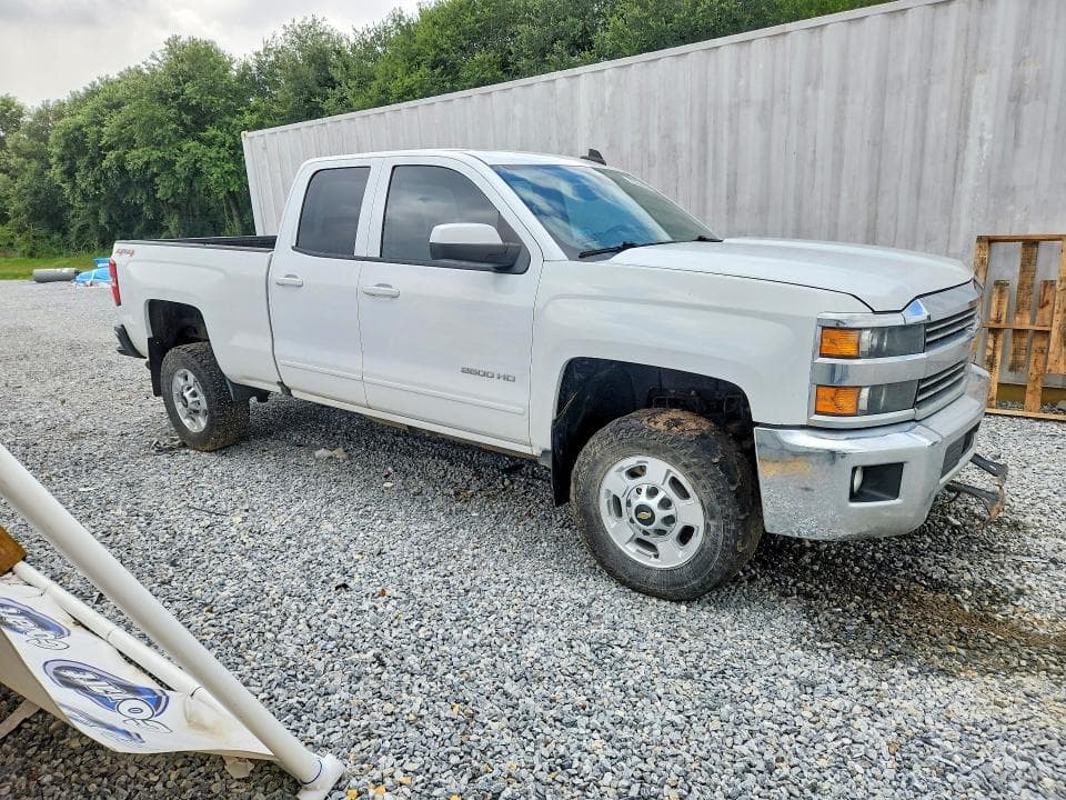 2017 CHEVROLET SILVERADO K2500 HEAVY DUTY LT 4