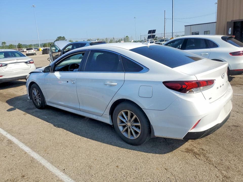 2018 HYUNDAI SONATA SE 2