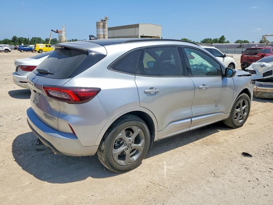 2024 FORD ESCAPE ST LINE 3