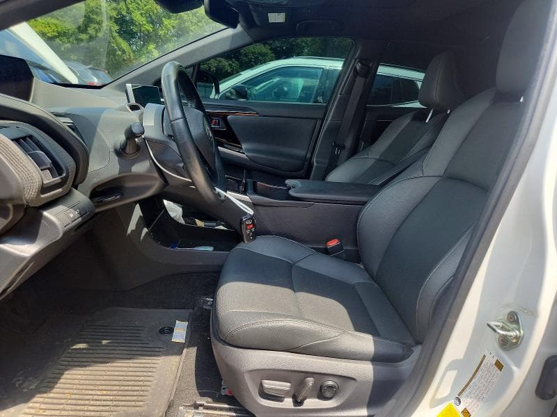2024 TOYOTA BZ4X LIMITED 7