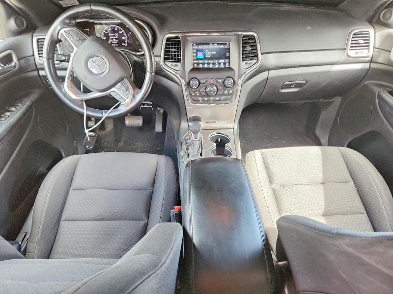 2020 JEEP GRAND CHEROKEE LAREDO 8
