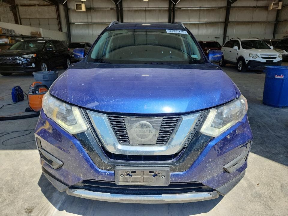 2017 NISSAN ROGUE SV 5