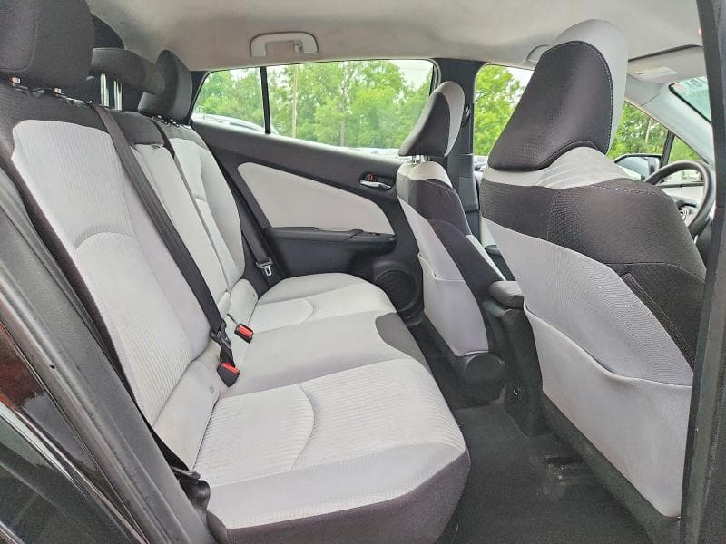 2017 TOYOTA PRIUS TWO 10