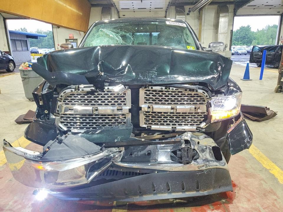 2017 RAM 1500 LARAMIE 5