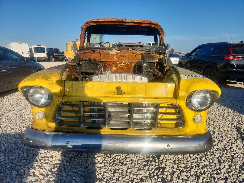 1957 CHEVROLET 3100 5