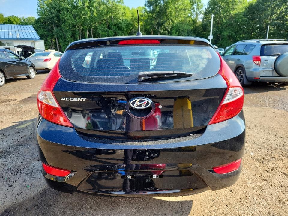 2017 HYUNDAI ACCENT SE 6