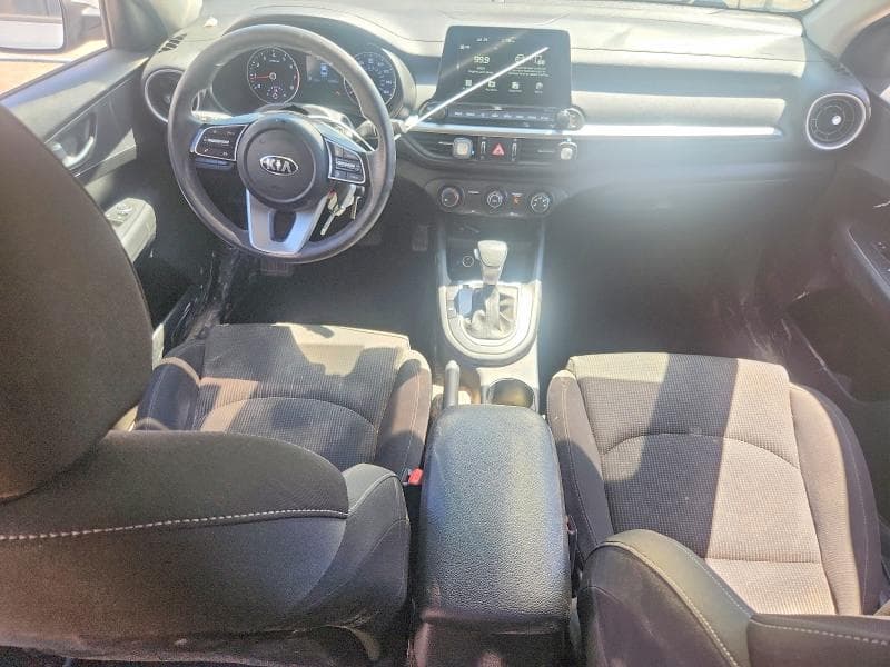 2021 KIA FORTE LXS 8