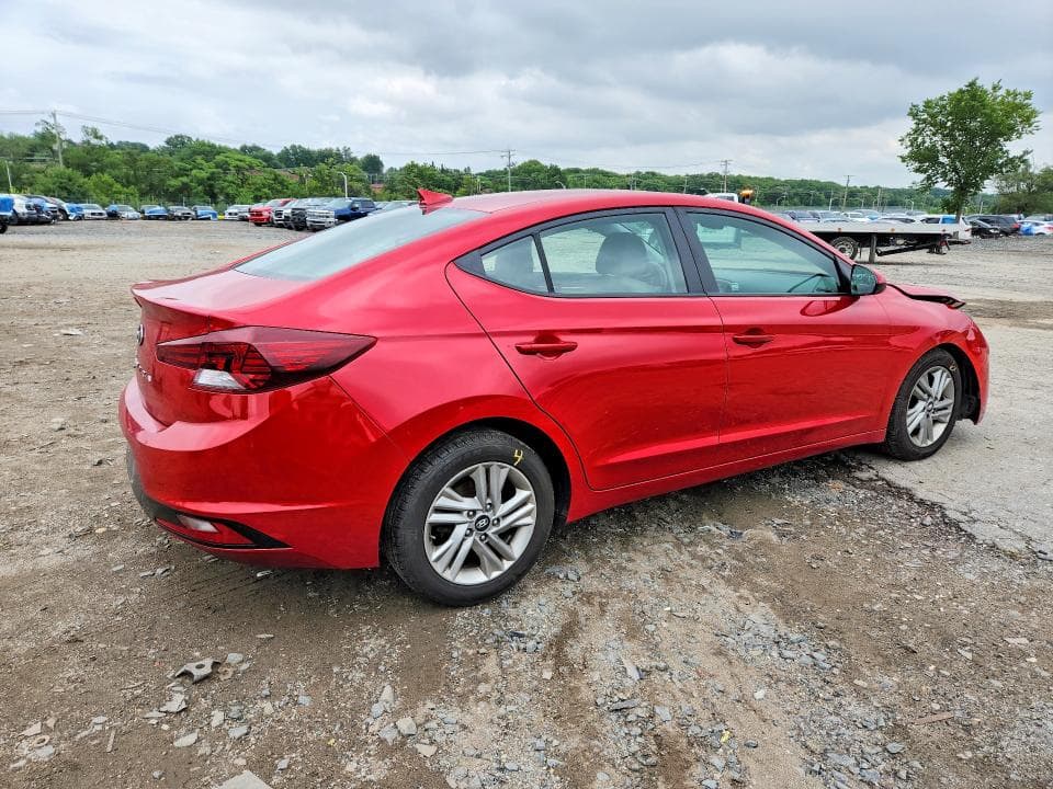 2020 HYUNDAI ELANTRA SEL 3
