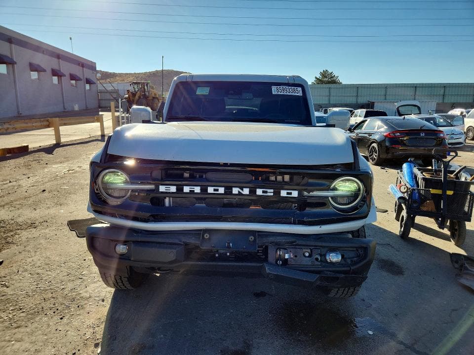 2026 FORD BRONCO OUTER BANKS 5