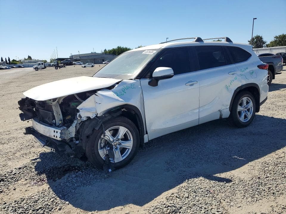 2023 TOYOTA HIGHLANDER HYBRID LE - 1